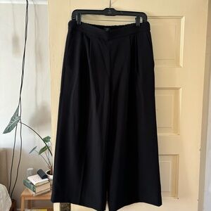 Wide leg black cropped dress pant